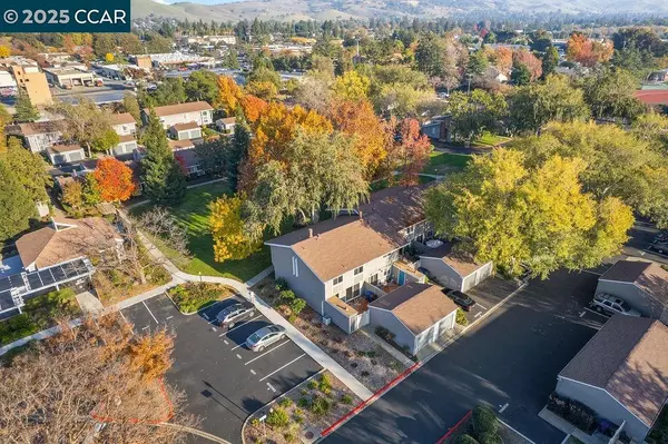 Concord, CA 94518,2840 Royal Ann Ln