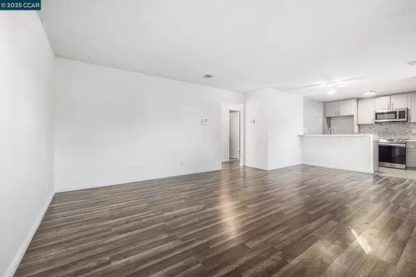 Antioch, CA 94509,2408 Lemontree Ct #1