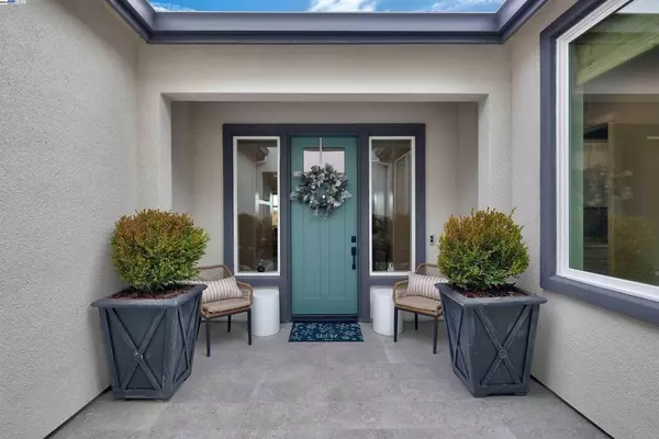 Manteca, CA 95336,1371 Crescent Avenue