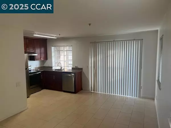 Concord, CA 94520,1975 Bonifacio St #5