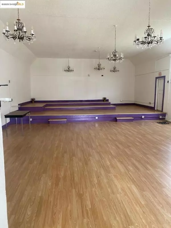 Oakland, CA 94621,1157 88th Ave