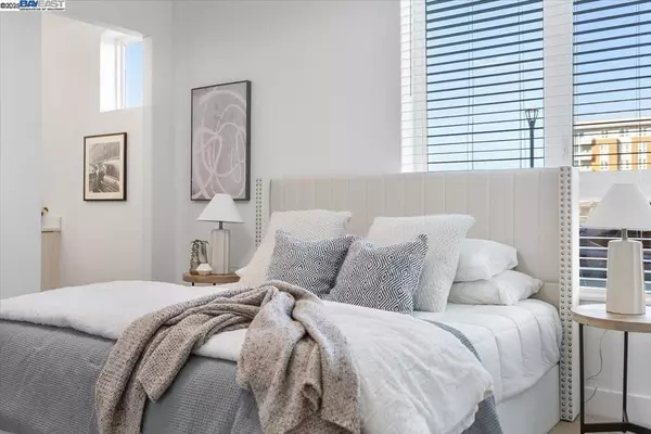 Fremont, CA 94539,2250 Kilowatt Way #206