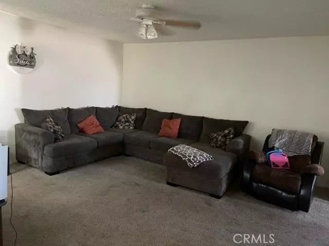 820 Crescent DR, Barstow, CA 92311