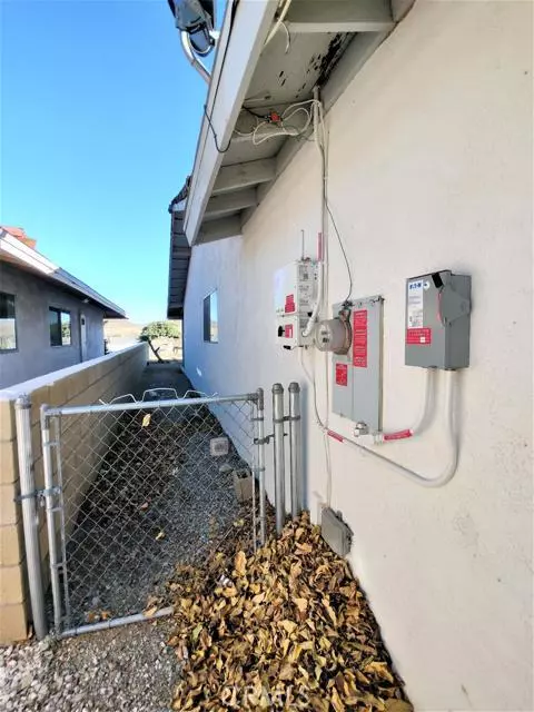 Helendale, CA 92342,26499 Blue Water RD