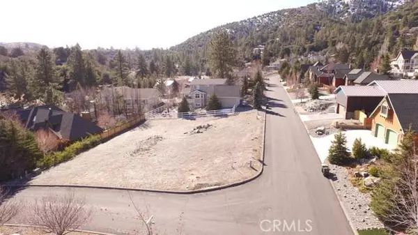 Wrightwood, CA 92397,5419 Pacific Crest DR