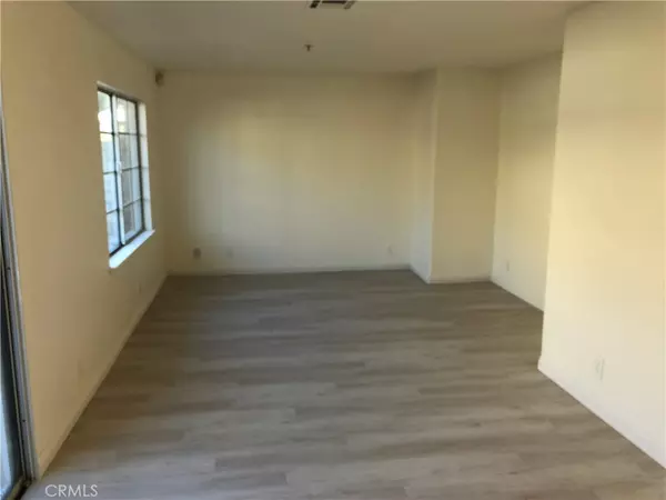 Monrovia, CA 91016,809 W Duarte RD