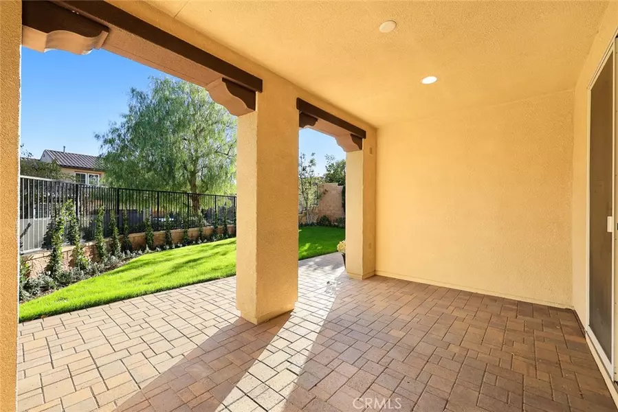 20804 Piazza WAY, Porter Ranch, CA 91326