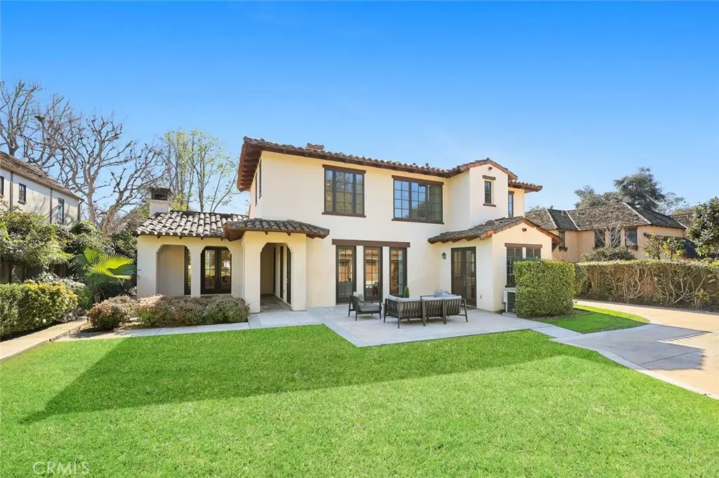 San Marino, CA 91108,1935 Sherwood RD