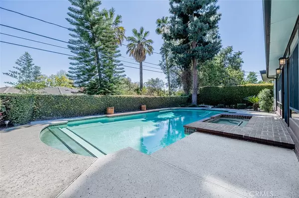 Arcadia, CA 91007,248 Renoak WAY