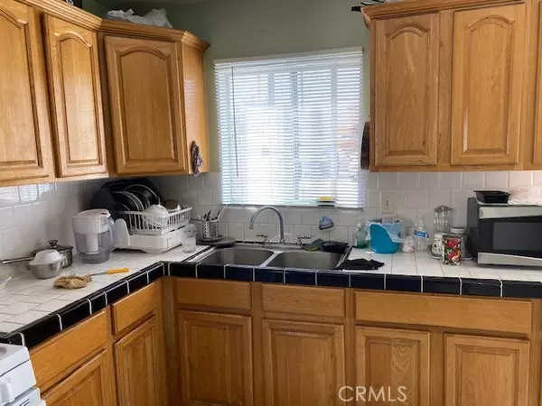 Rosemead, CA 91770,2715 Del Mar AVE