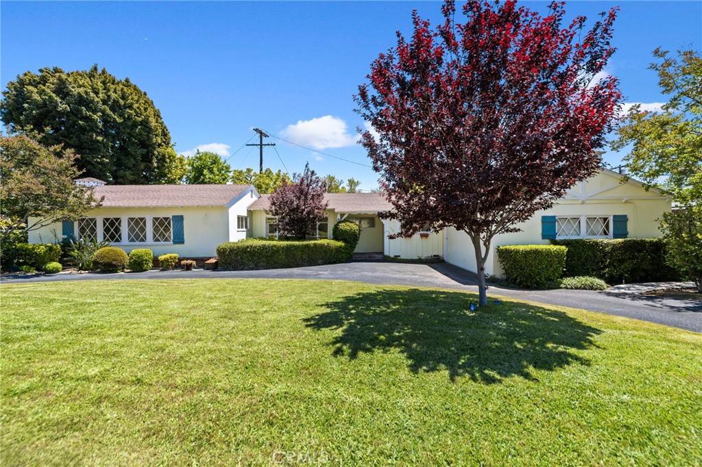 820 Calderwood LN, Pasadena, CA 91107
