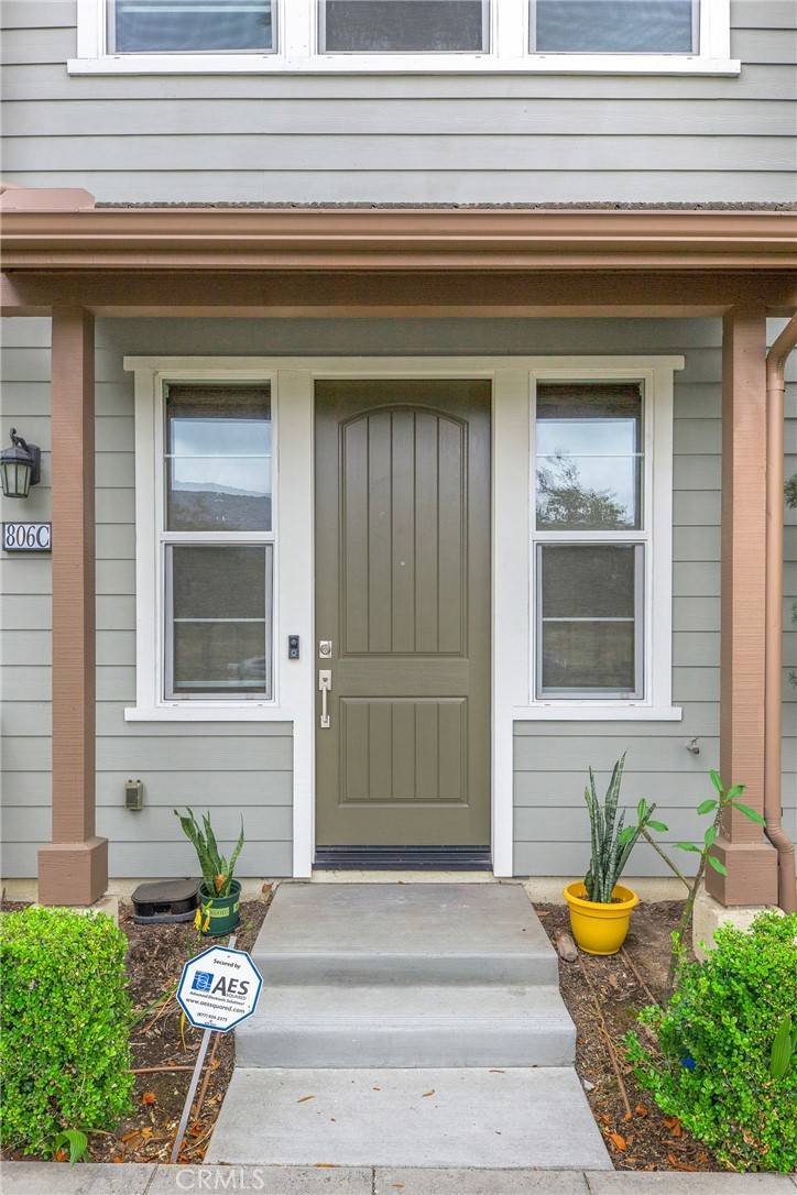 Azusa, CA 91702,806 E Promenade #C