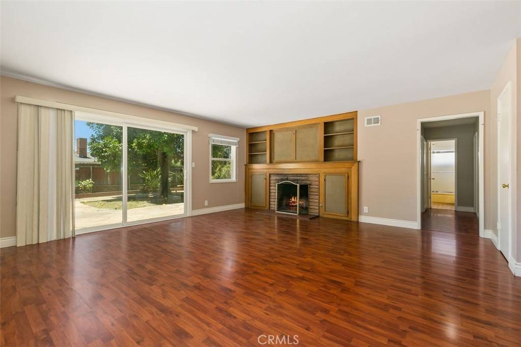 Azusa, CA 91702,952 E Citrus Edge ST