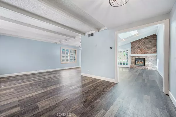 Yorba Linda, CA 92886,5941 Kingsbriar DR