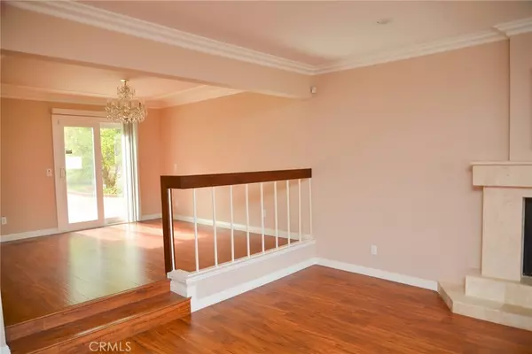 Monterey Park, CA 91755,820 Country RD