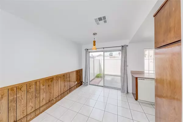 Monterey Park, CA 91755,321 N Nicholson AVE #L