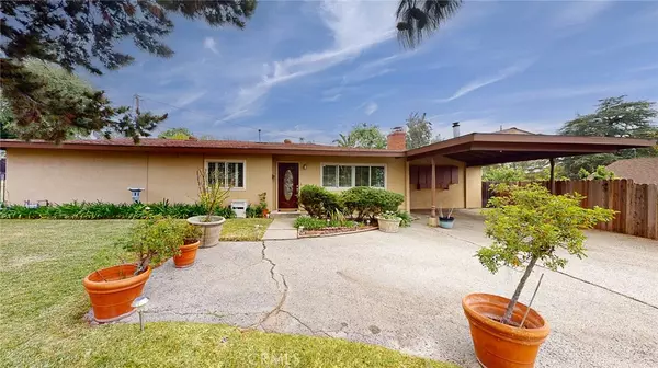 63 E Las Flores DR, Altadena, CA 91001