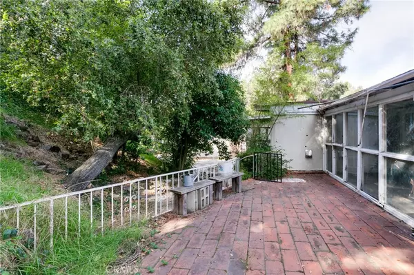 Bradbury, CA 91008,18 Woodlyn LN