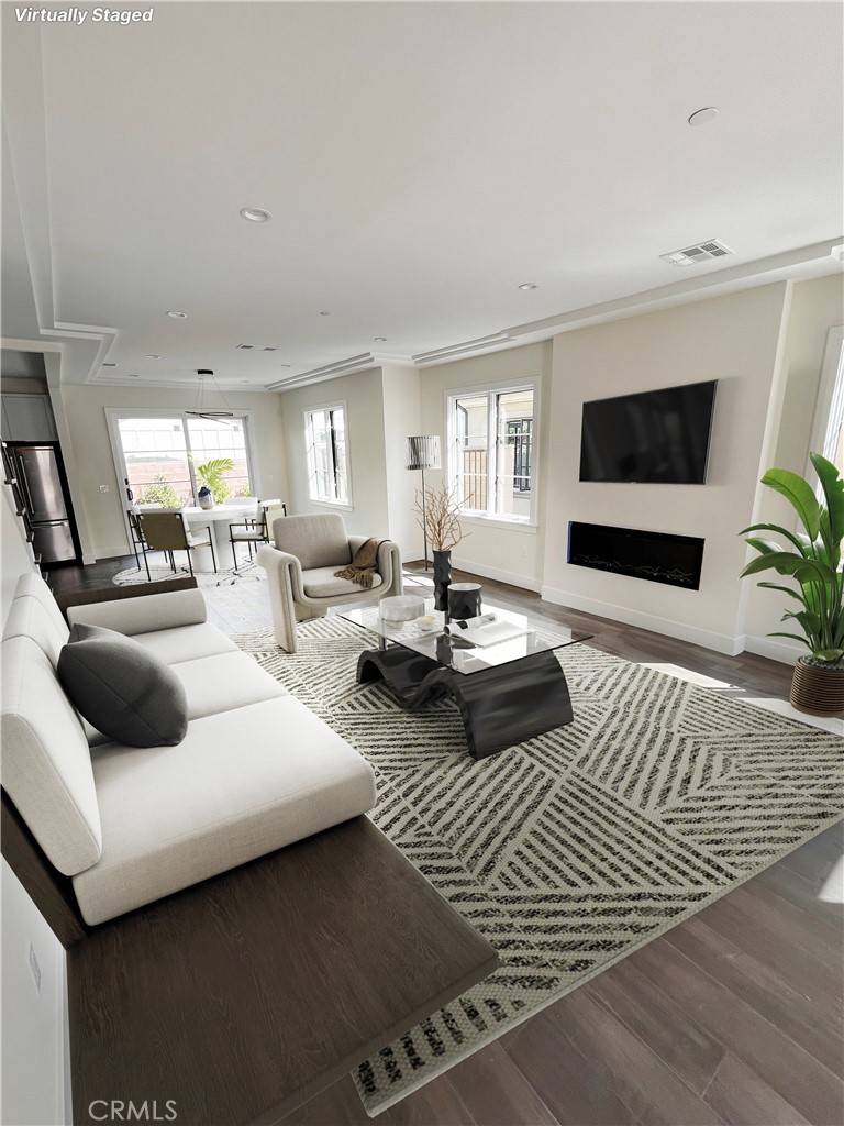 Arcadia, CA 91006,428 Genoa ST