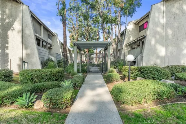 1131 W Badillo ST #F,  Covina,  CA 91722
