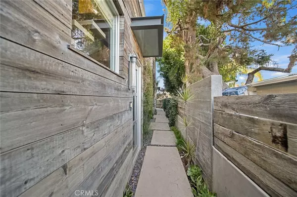 Hermosa Beach, CA 90254,535 11th ST