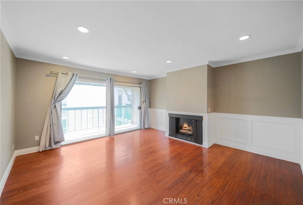 Glendale, CA 91203,333 Burchett ST #308