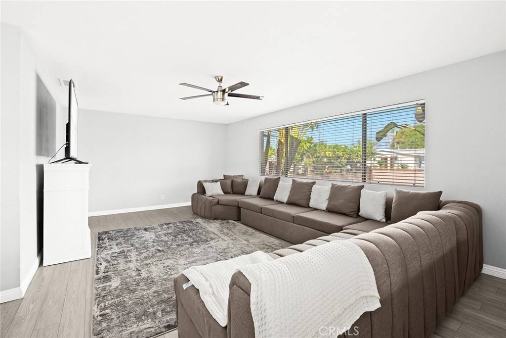 El Monte, CA 91732,11358 Frankmont ST
