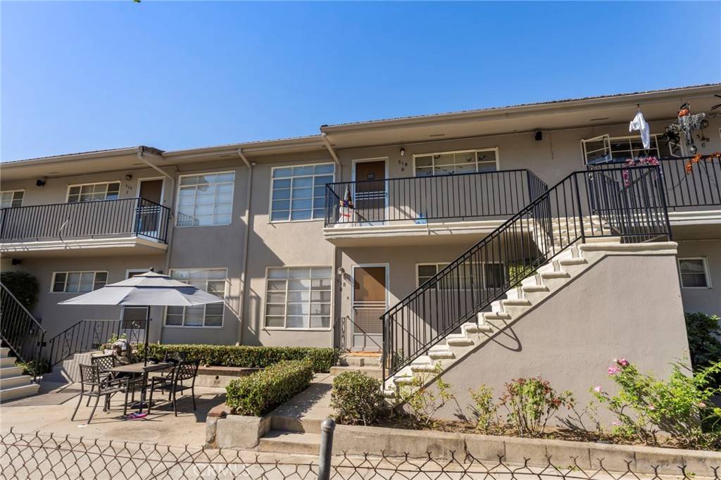 Monrovia, CA 91016,516 Linwood AVE
