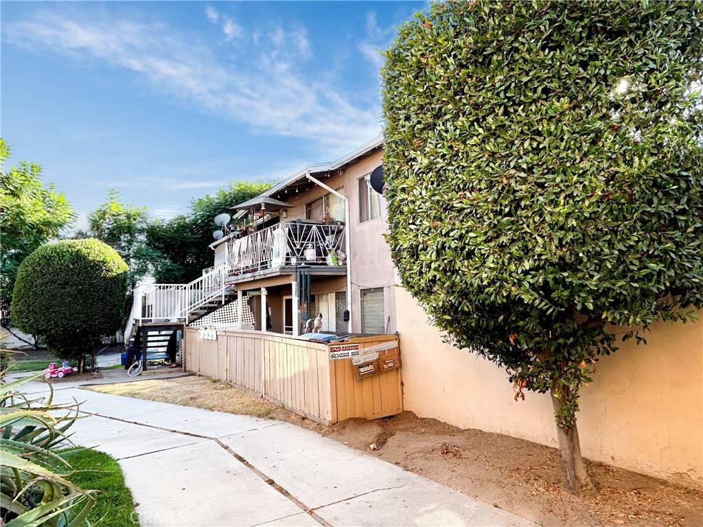 Covina, CA 91723,554 E Hurst ST