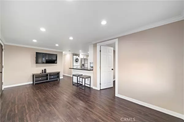 Baldwin Park, CA 91706,1765 Puente AVE #34