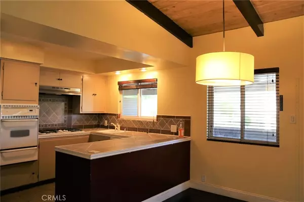 South Pasadena, CA 91030,1220 Huntington DR #3