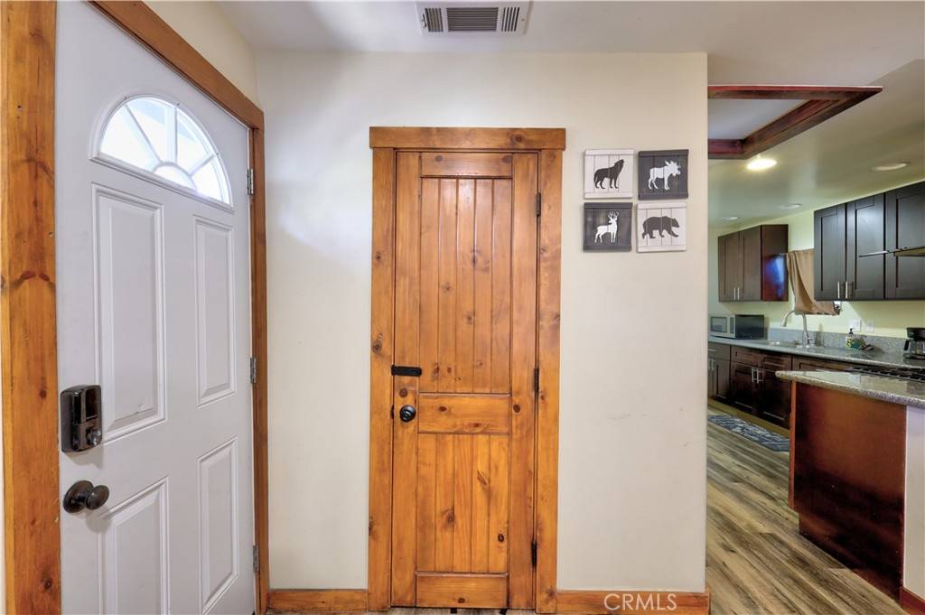 Cedar Glen, CA 92321,29251 Lake Brook AVE