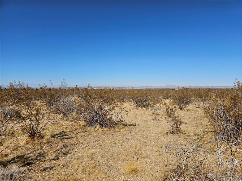 0 Avenue R, Palmdale, CA 93591