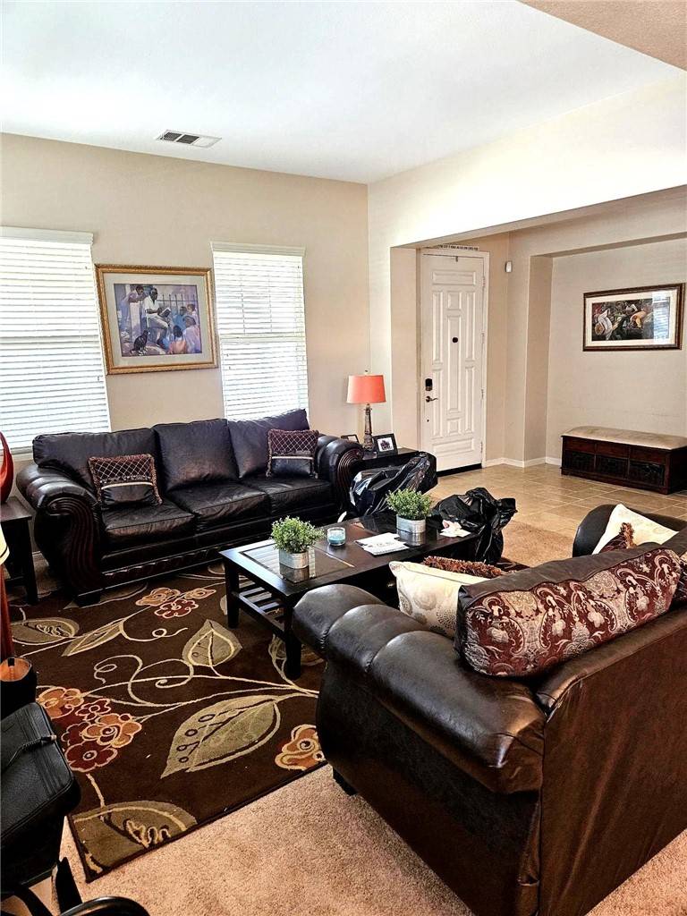 Eastvale, CA 92880,13277 Chariot Road