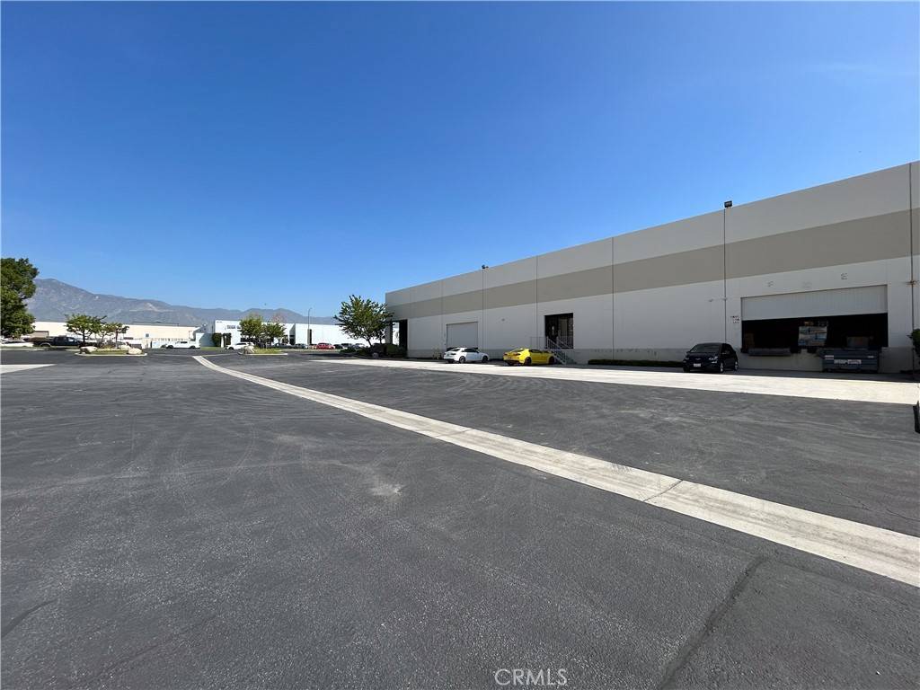 Irwindale, CA 91702,16018 Adelante ST #C