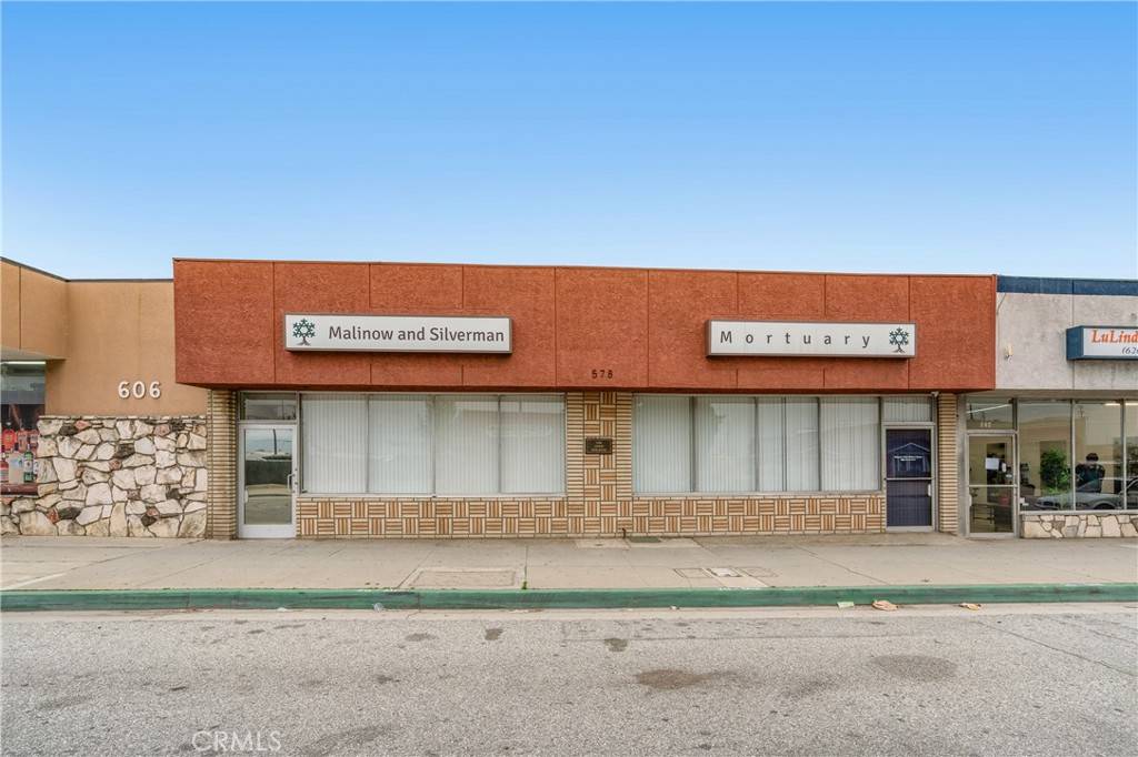 Covina, CA 91722,578 580 E San Bernardino RD