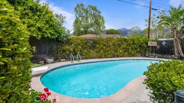 Pasadena, CA 91104,2345 E Woodlyn RD