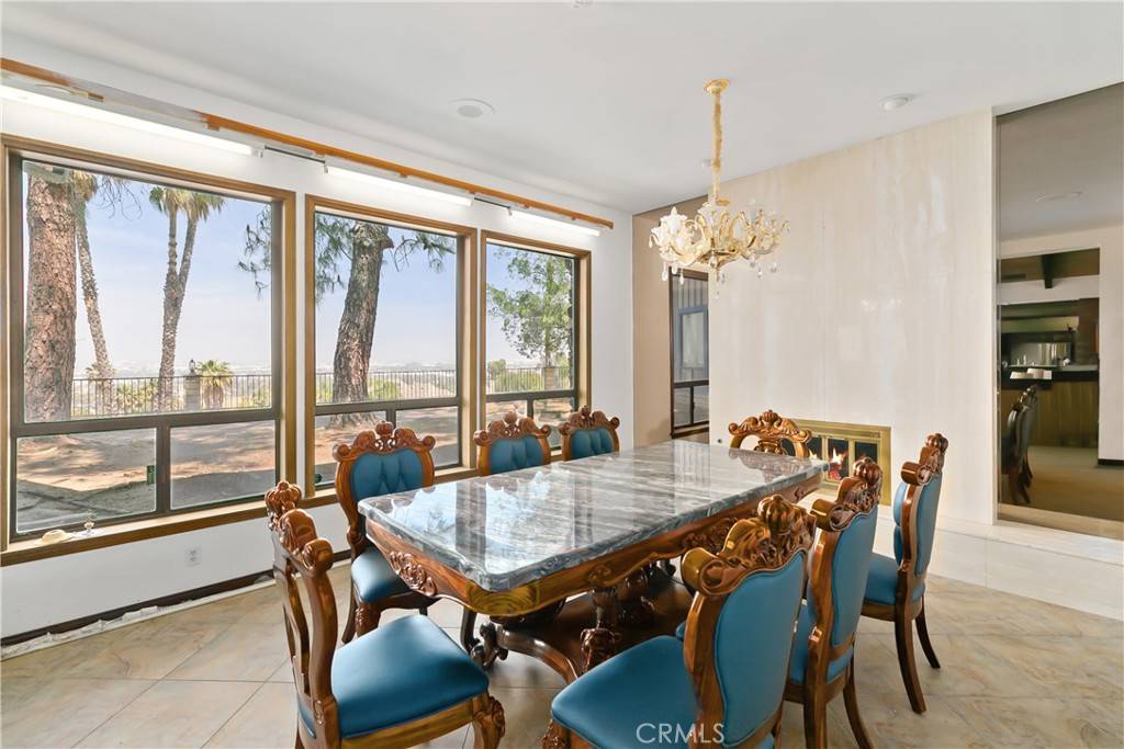 Colton, CA 92324,1605 Walter Ct