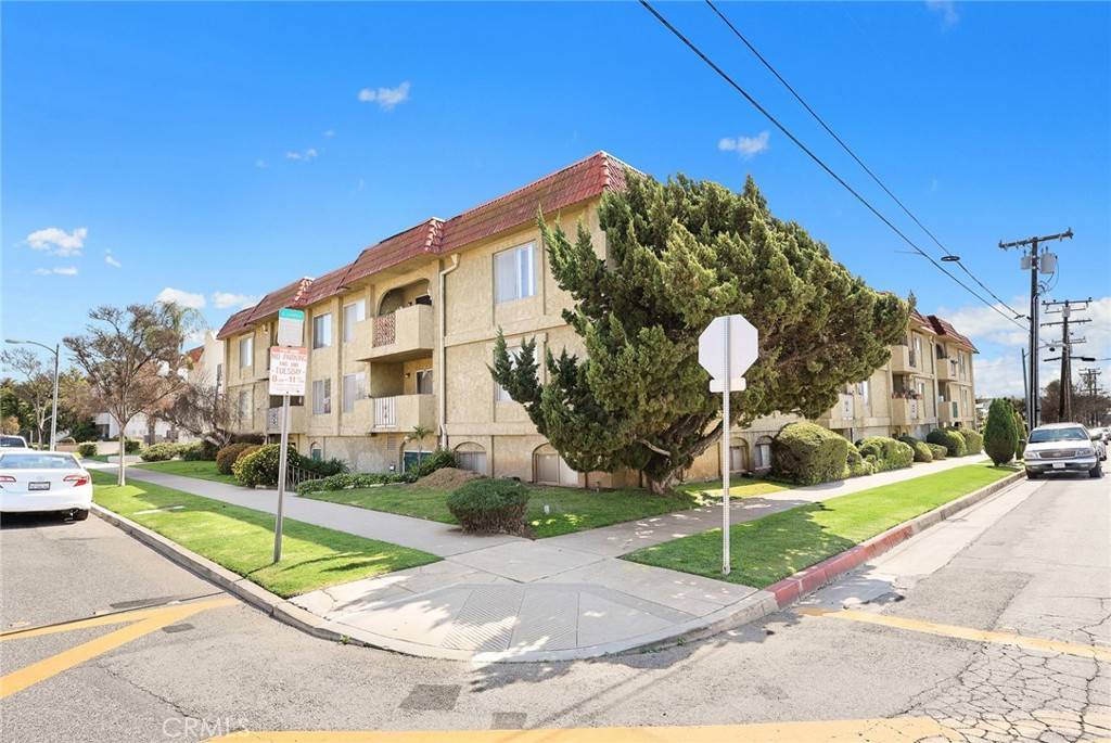 Alhambra, CA 91801,120 W Grand AVE