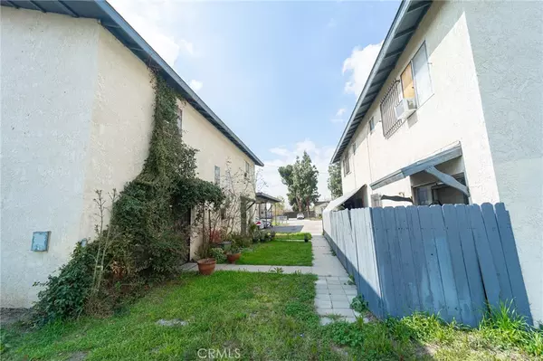 San Bernardino, CA 92404,6915 Barton ST