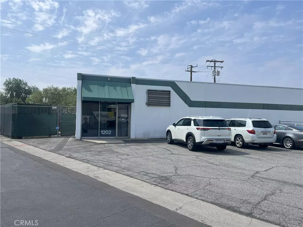 Covina, CA 91724,1202 E Edna PL