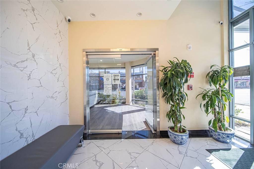 San Gabriel, CA 91776,533 W Las Tunas DR