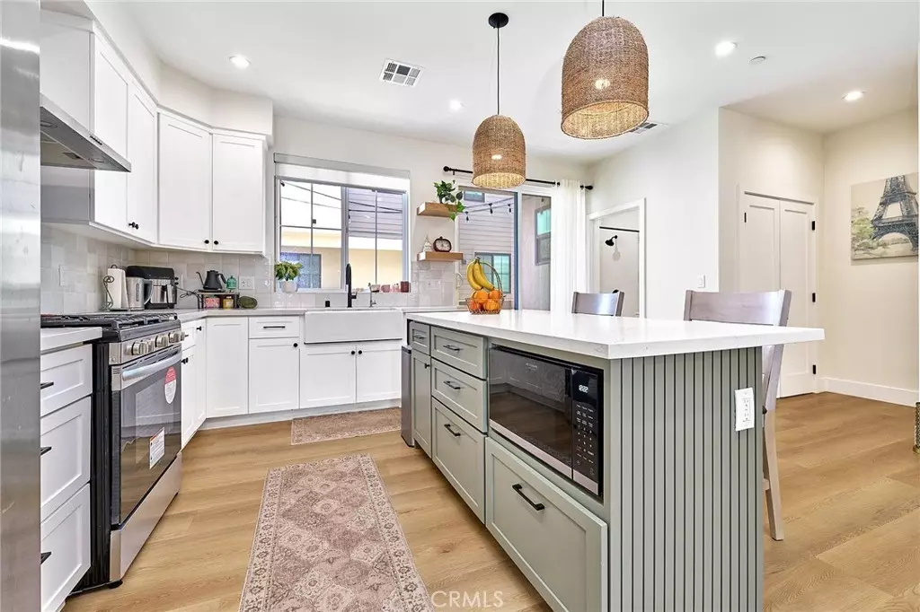 Torrance, CA 90501,1509 W 207th ST