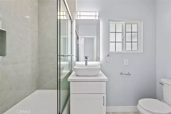 La Puente, CA 91744,17103 Samgerry DR