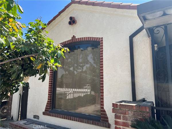 Pico Rivera, CA 90660,9352 Beverly RD