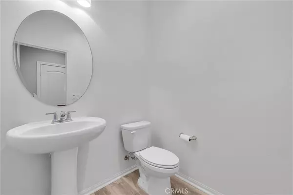 La Habra, CA 90631,1220 W La Habra BLVD #201