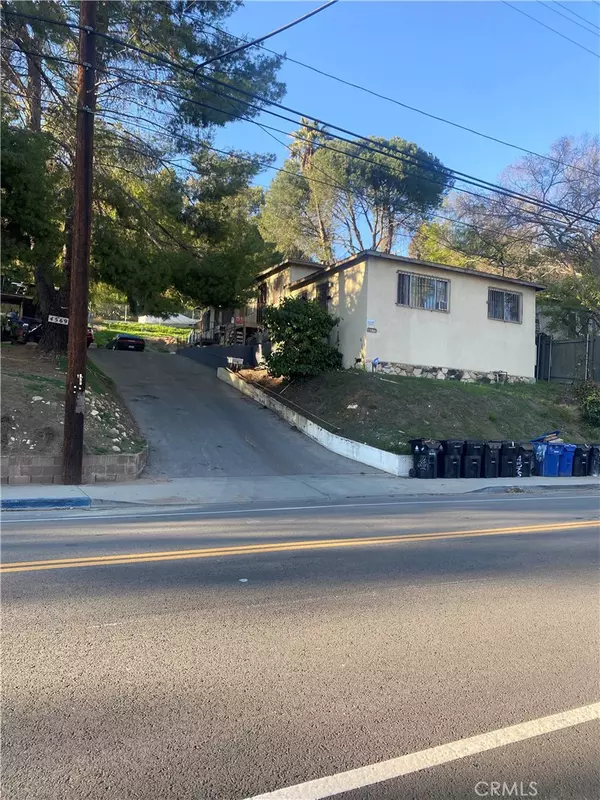 4575 Marmion WAY, Los Angeles, CA 90065