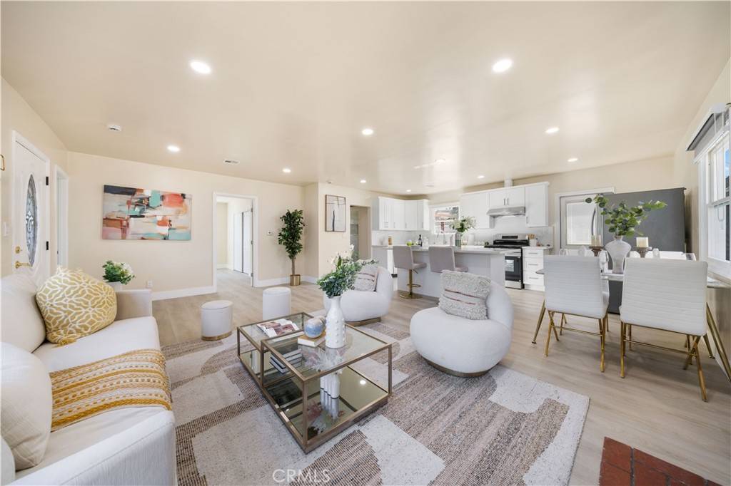 Montebello, CA 90640,821 S 10th ST