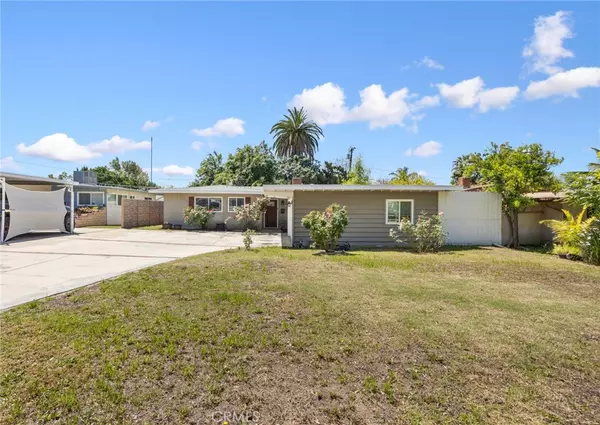 Glendora, CA 91740,810 W Route 66