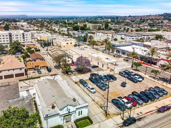 Montebello, CA 90640,413 W Whittier BLVD